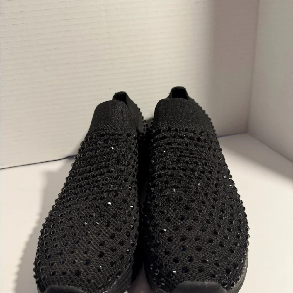 Kenneth Cole Reaction Black Embellished Slip-On Knit Sneakers